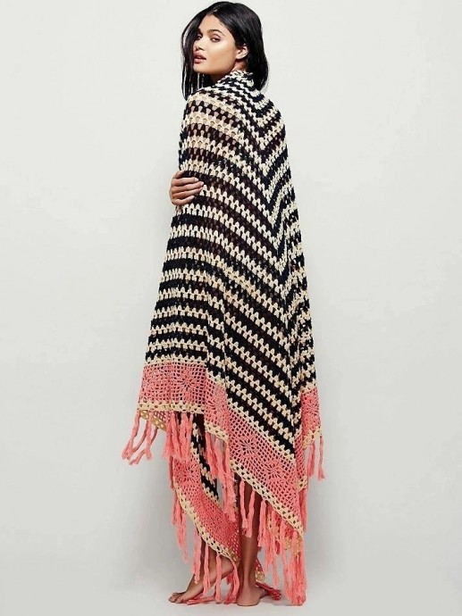 Шаль от Free people. Вязание крючком, схемы примерные. Шаль от Free people. Вязание крючком, схемы примерные.